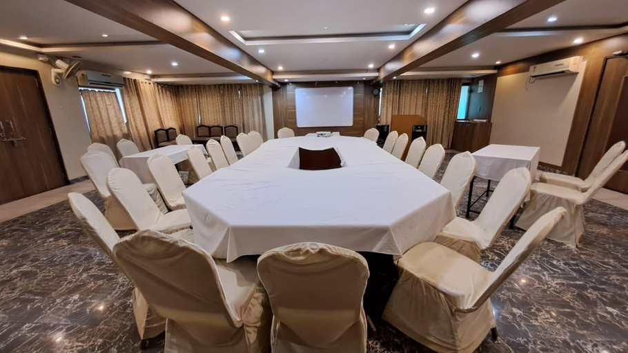 Others 2, Tulsi Hotels , Vadodara