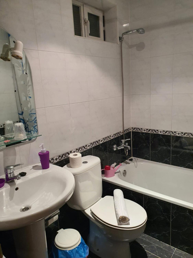 Bathroom 2, Pension A Barca, Ourense