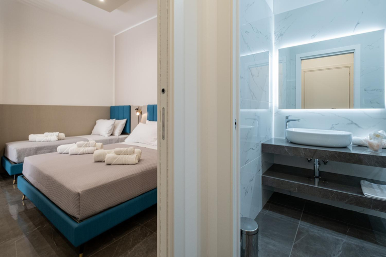 Others 4, Moonlight B&B, Lecce