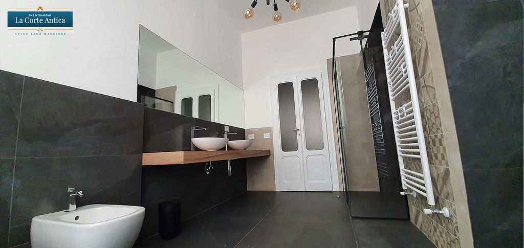 Others 4, B&B La Corte Antica - Luino Lago Maggiore, Varese