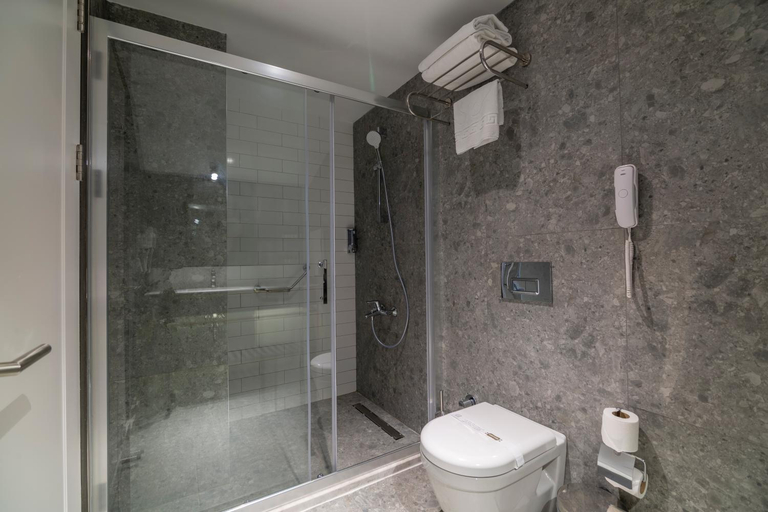 Bathroom 5, Fame Residence Goynuk, Kemer