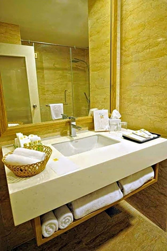 Bathroom 4, M Suites Hotel, Johor Bahru