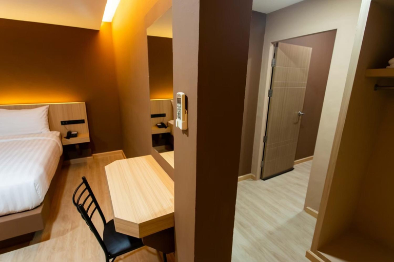 Others 2, S3 Rayong Hotel, Muang Rayong