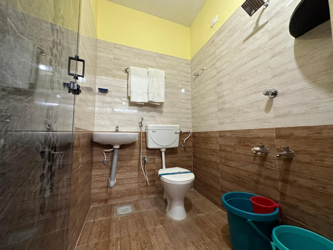 Bathroom 4