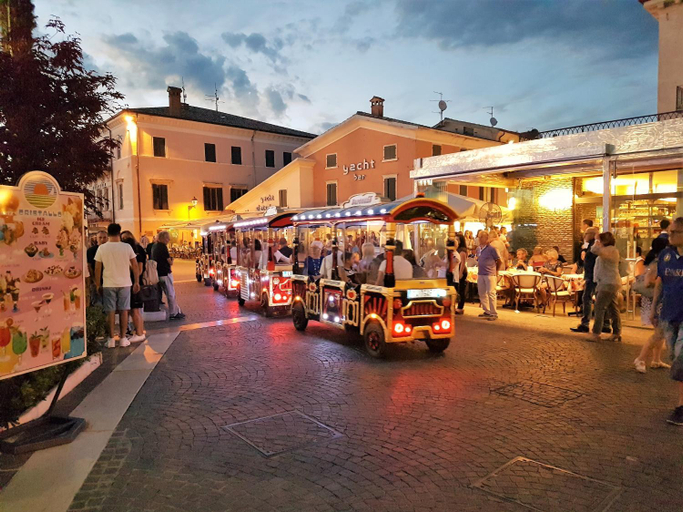 Food & Drinks 4, Albergo Fiorita, Verona