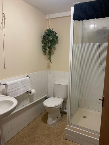 Bathroom, The Swan Inn, Worcestershire