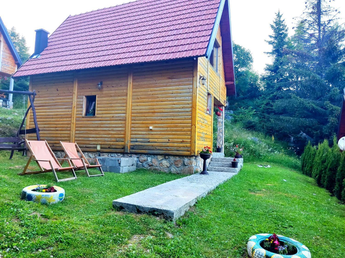 Others 3, Lodge Sisters, Bajina Bašta