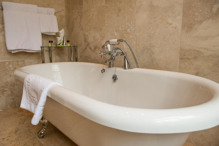 Bathroom 3, Dovecliff Hall Hotel, Derbyshire