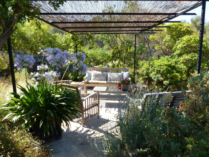 Others 4, Lou Pantai, Bed and Breakfast, Delux Bedroom with AC, Bouches-du-Rhône