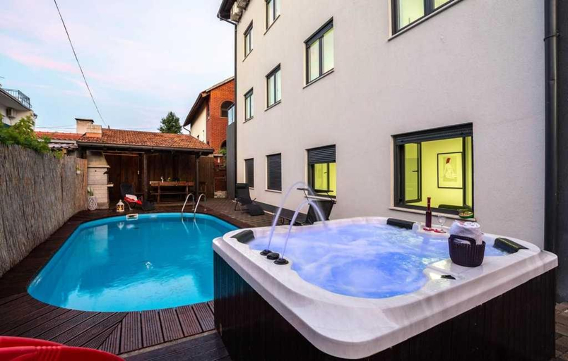 Sport & Beauty, Apartmani Antoneta, Kaštela