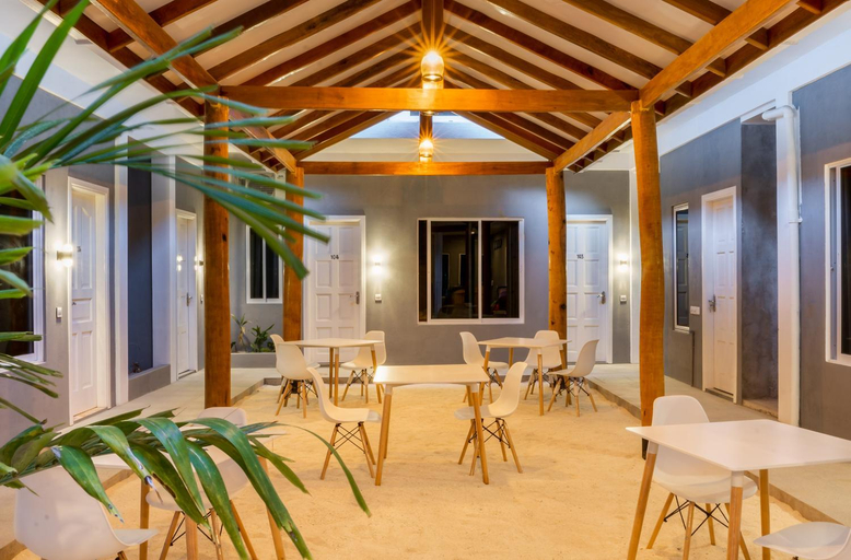 Food & Drinks 1, Casaparadiso - Beach View, North Ari Atoll