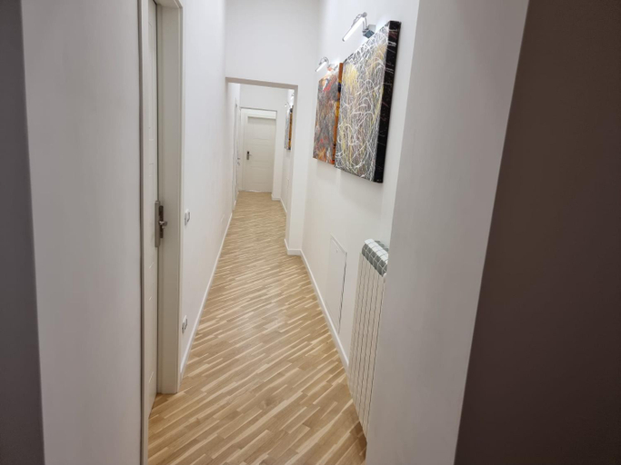 Public Area, BARBAJA SUITES IN STREET TOLEDO 205, Napoli