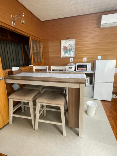 Others 3, Chatan Beach House 1, Chatan