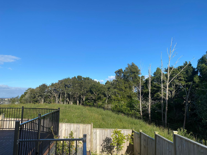 Others 3, Auckland GQ Flat bush holiday home, Manukau