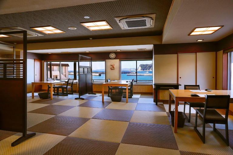 Food & Drinks 5, Uminoniwa, Kamogawa