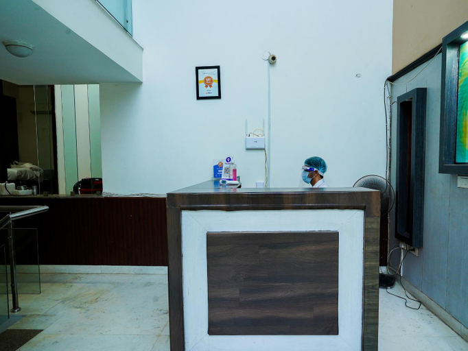 Public Area 2, Lime Tree Hotel Gurgaon iffco Chowk Metro Station, Gurgaon