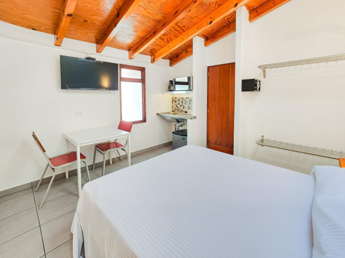 Others 2, Niebla Suites, Coatepec