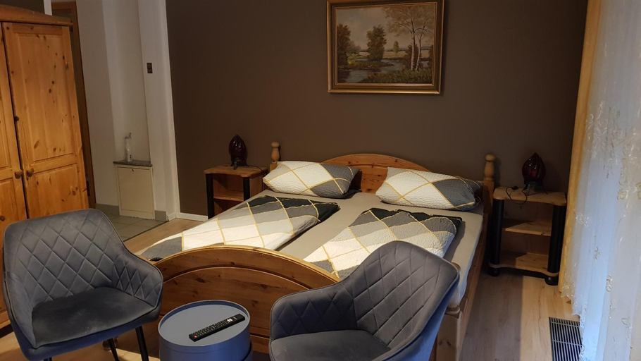 Bedroom 2, Hotel und Appartementhaus Rheden, Oberhavel