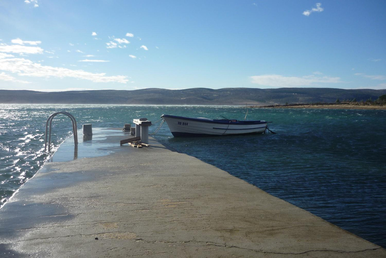 Others 5, Apartment Seline, Starigrad