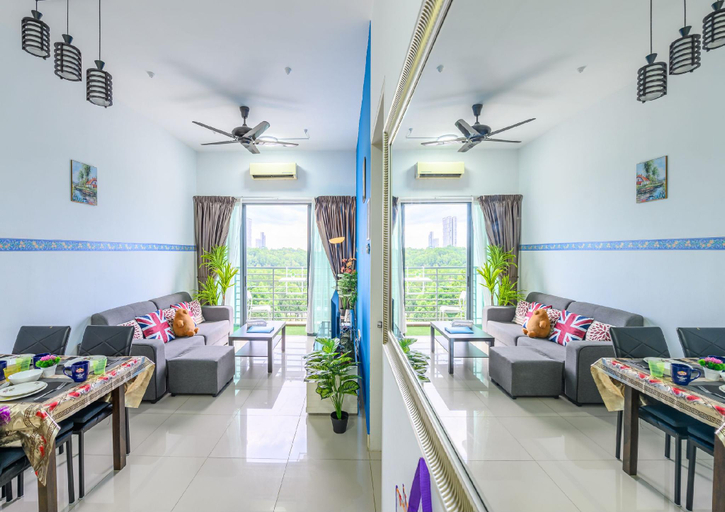 Food & Drinks 4, #DP1, Cozy Park View Stay Above DPulze Mall, Sepang