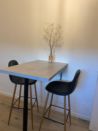 Others 2, Namur BnB, Namur