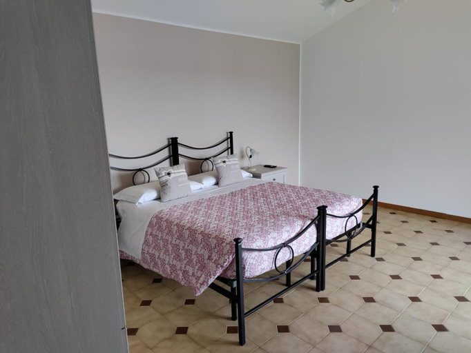 Bedroom 2, B&B AcquaViva, Chieti