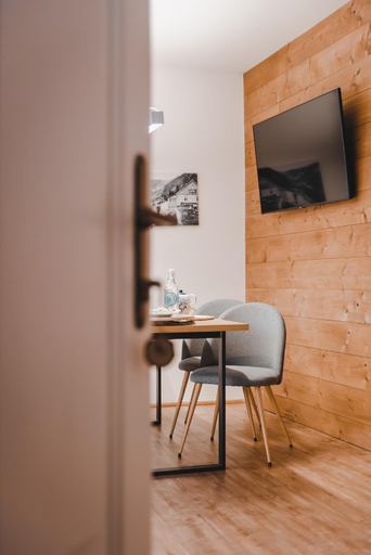 Others 5, Apartmany CHALLUPA, Trutnov