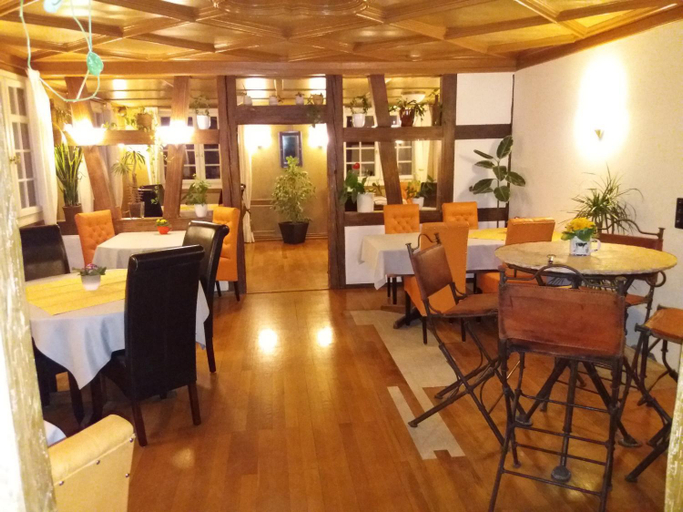 Others 4, Hotel Garni Frohsinn, Arbon
