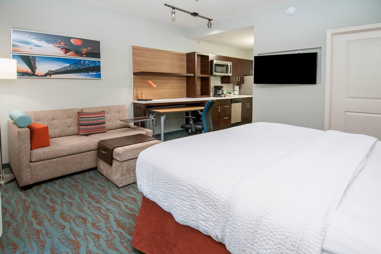 Bedroom 10