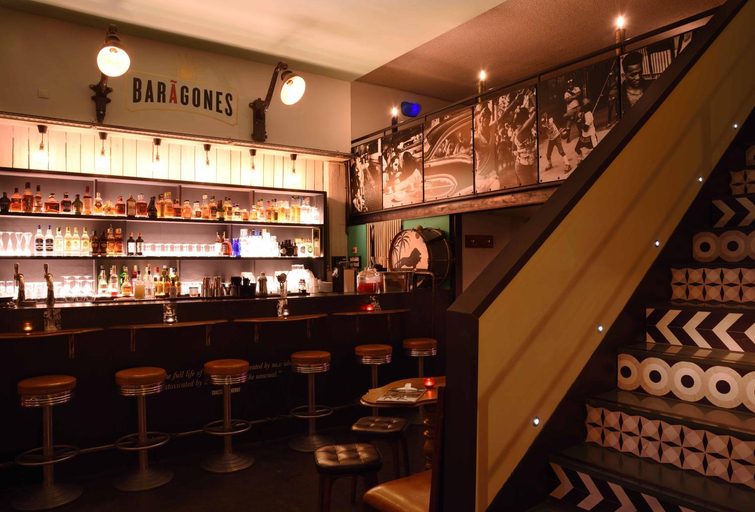 Food & Drinks 5, College Hotel, Rhône