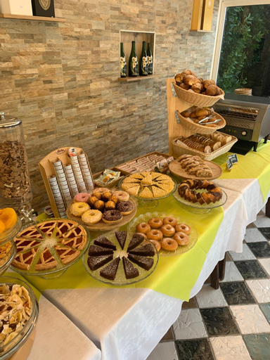 Food & Drinks 21