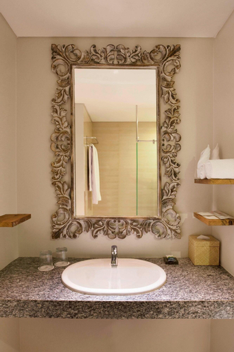 Bathroom 29