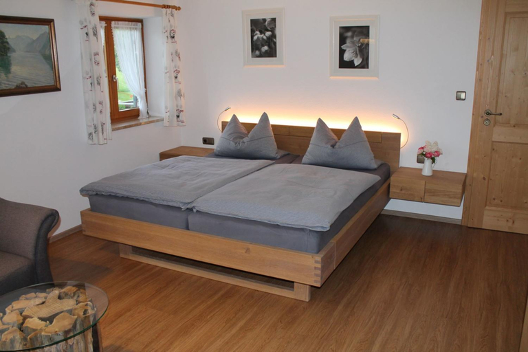 2, Pension Neuhausen, Berchtesgadener Land