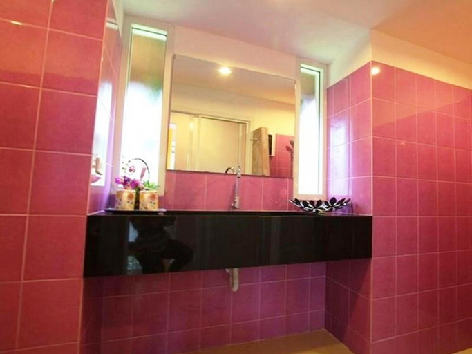 Bathroom 4, The Breath Kanchanaburi, Muang Kanchanaburi
