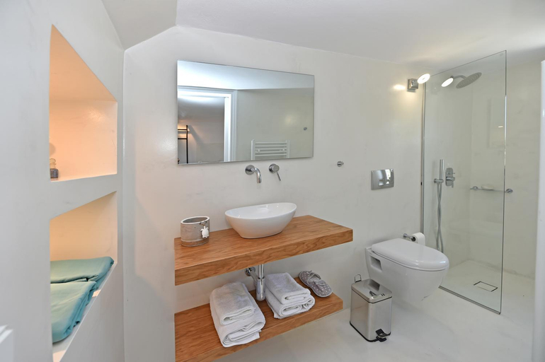 Bathroom 3, Tinos Blend Suites, South Aegean