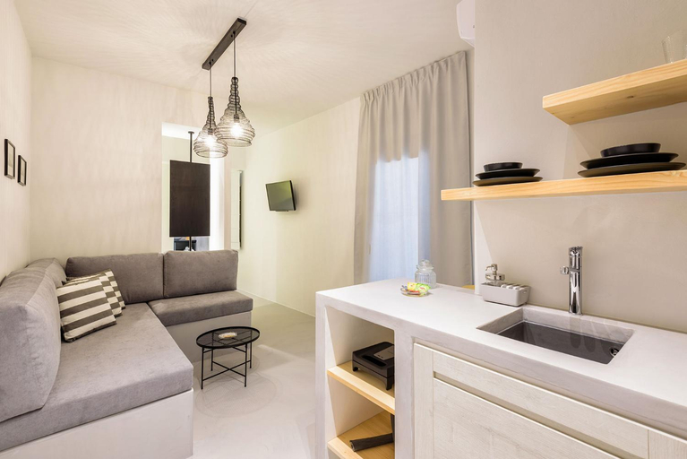 Others 5, Peven Suites, South Aegean