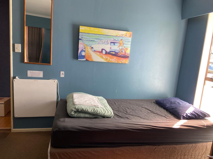 Bedroom 4, The Bug Backpackers, Nelson