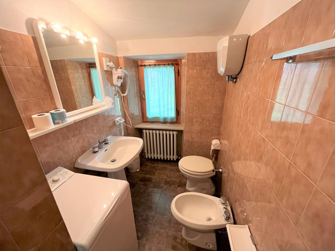 Bathroom, Hotel La Torretta, Perugia