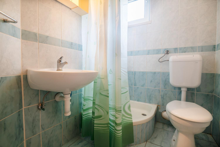 Bathroom 2, Apartments Matej, Herzegovina-Neretva