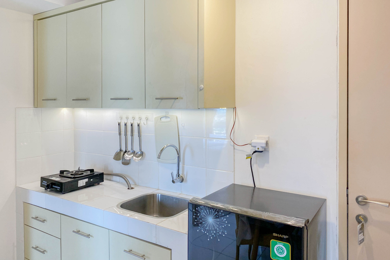 Others 4, Restful and Modern Look 2BR at Tokyo Riverside PIK 2 Apartment By Travelio, Tangerang