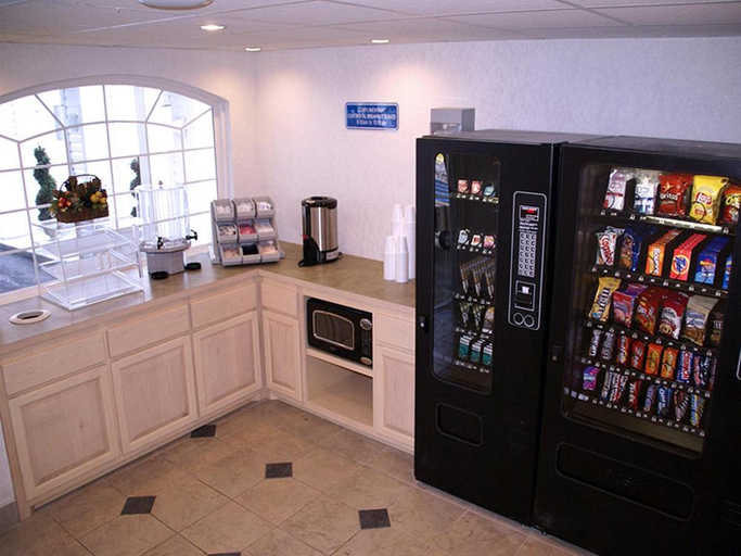 Food & Drinks 4, Superlodge Absecon/Atlantic City, Atlantic