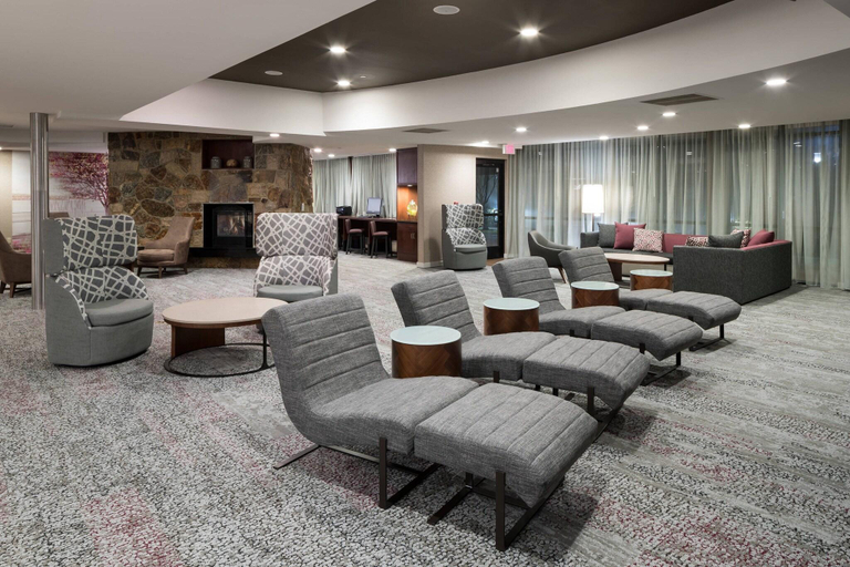 Public Area 2, Courtyard By Marriott West Orange, Essex