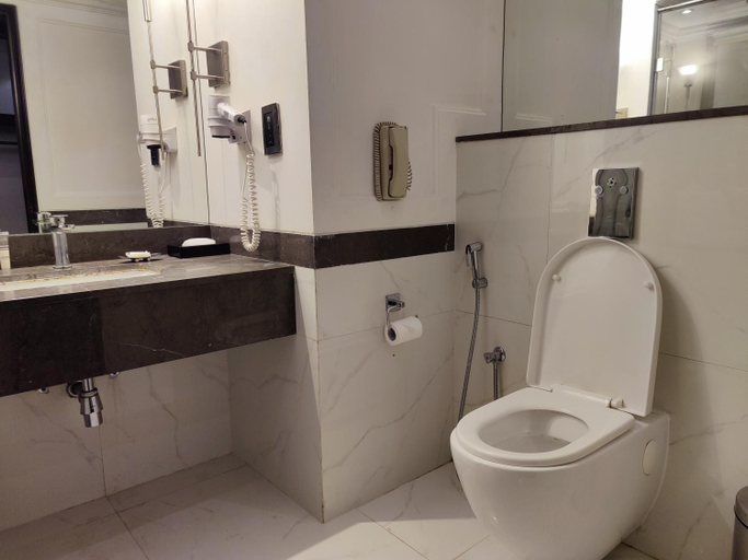 Bathroom 5, Hotel Royal Orchid, Bangalore, Bangalore