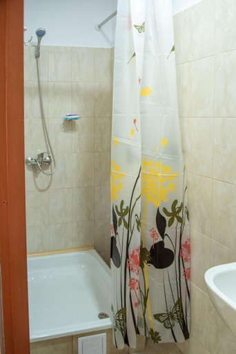 Bathroom 4, Thor si Cora, Sovata