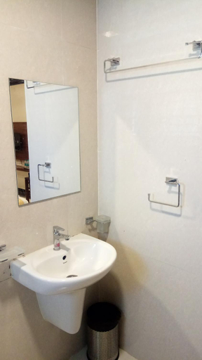Bathroom 3, Faiz Residency, Ramanathapuram