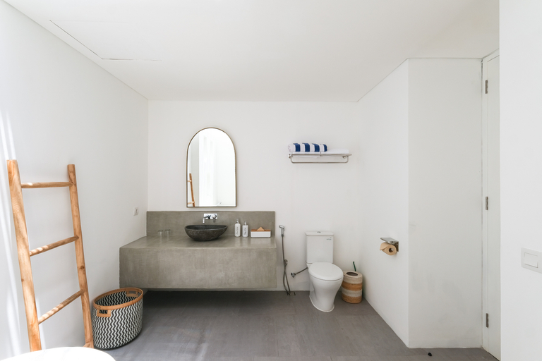 Bathroom 3, Lady Swan Villa, Badung