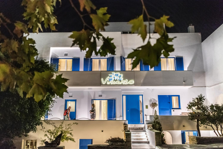 Exterior & Views 1, Vincenzo Family Hotel, South Aegean
