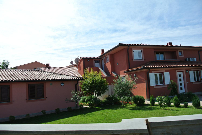 Others 3, VILLA ANCORA MEDULIN, Medulin