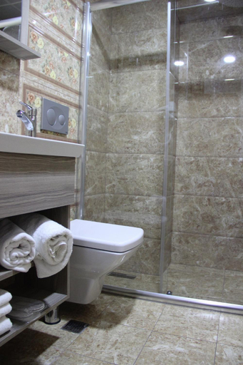 Bathroom 4, Kaya Madrid Hotel Istanbul, Fatih
