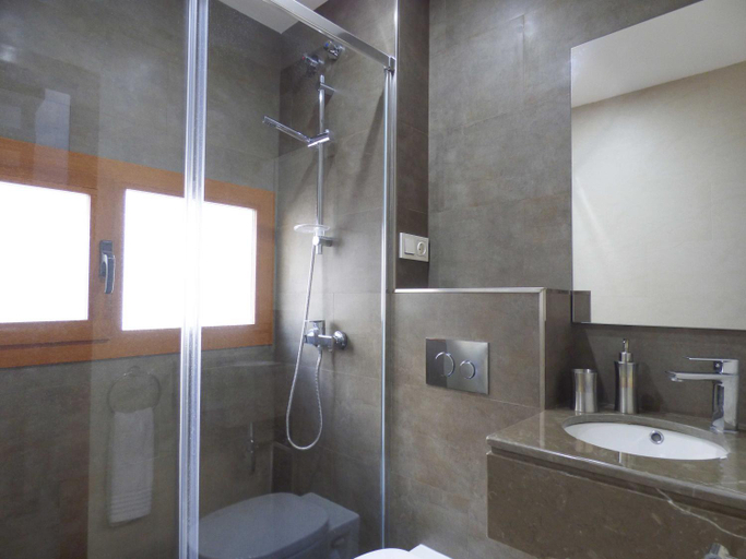 Bathroom 5, Benahavis Boutique, Málaga